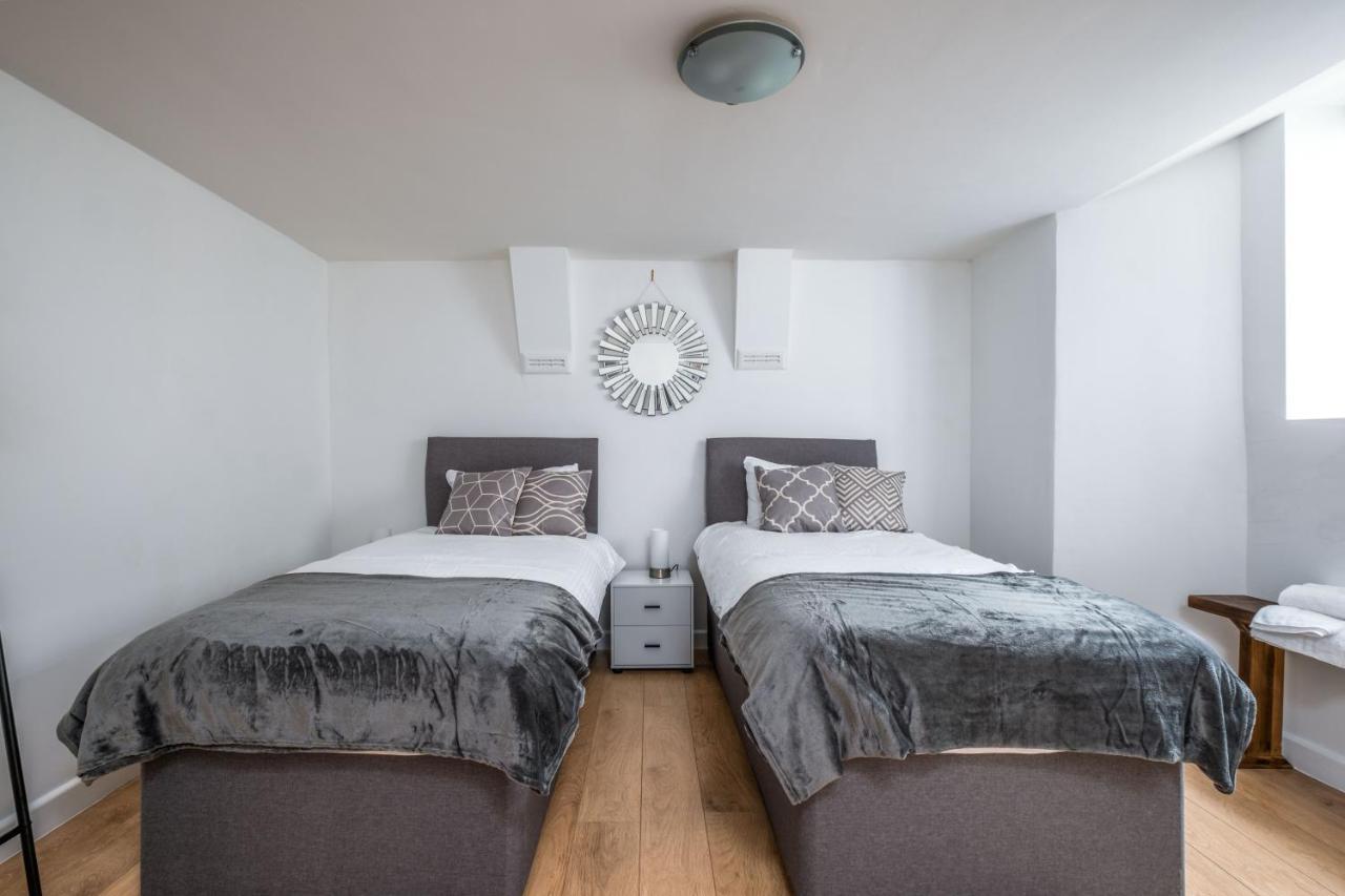 Cosy Flat In Free Parking Area, Next To Bus Stop Brighton Bagian luar foto